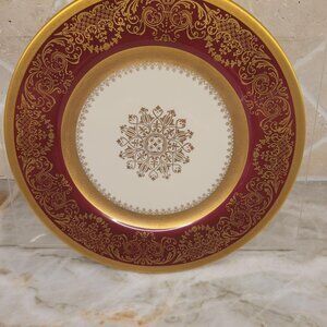Edgerton/Pickard Fine China Cabinet/Dinner Plate--Maroon and Gold-Encrusted--$42